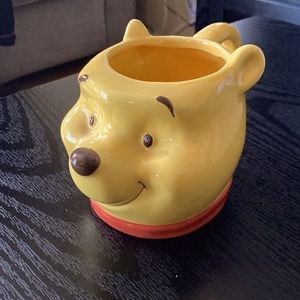 Winnie the Pooh mug cup NWT